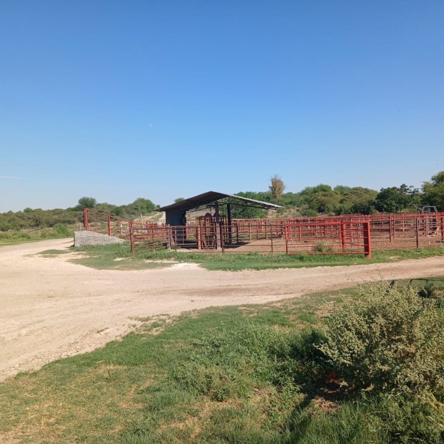 3 Bedroom Property for Sale in Barkly West Rural Northern Cape